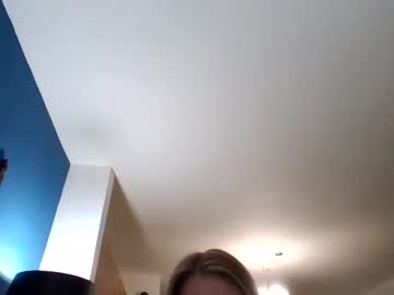 webcam girl bellaryderr live cam image #4733180