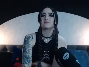 webcam girl charlotte_germanotta_ live cam image #7707638