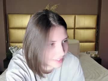 webcam girl babydoll_ginny live cam image #12956134