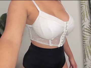 webcam girl lilbeccaxo live cam image #3325074