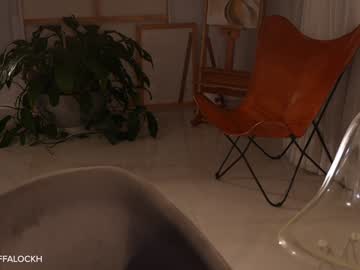 webcam girl tifalock_ live cam image #10870868