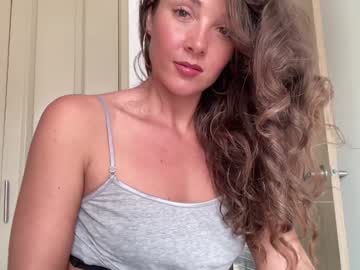 webcam girl bloomyogi live cam image #13006740