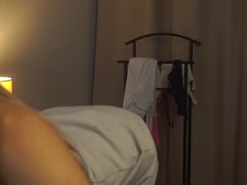 webcam girl mildredgarrett live cam image #11187191