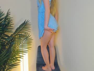 webcam girl katrin_tangerine live cam image #8979080