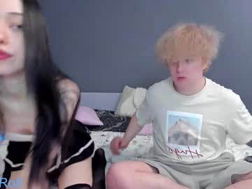 webcam couple ariel_rouse live cam image #12690660
