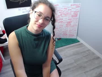 webcam girl yourcrazyneightbor live cam image #3550065