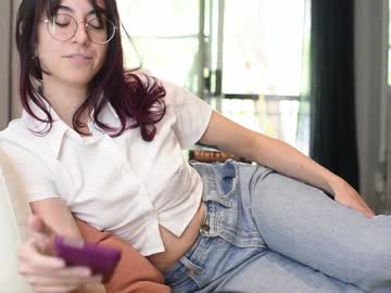 webcam girl lizmreow live cam image #12839177