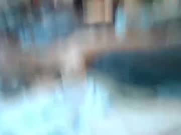 webcam man blondesurfer1994200 live cam image #672830