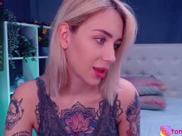 webcam girl tonsykaprina live cam image #293320