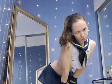 webcam girl kriskras__ live cam image #6870073
