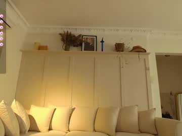 webcam girl kriss0leoo live cam image #10066540