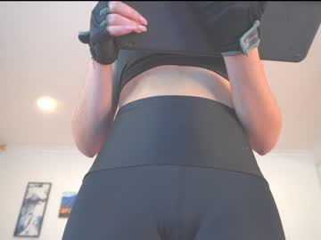webcam girl camilitasu live cam image #1867634