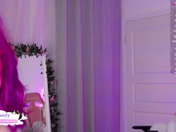 webcam girl holliwould_ live cam image #4748457