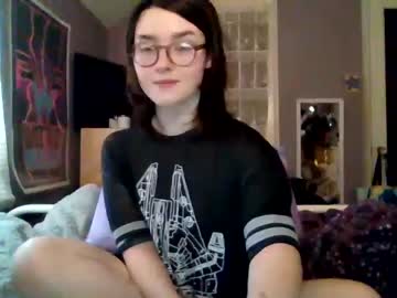 webcam girl soursou live cam image #8073199