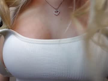 webcam girl cute18cute live cam image #3943634