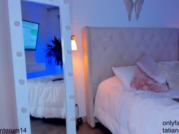 webcam girl swt_molly live cam image #7080075