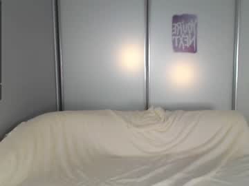 webcam girl stella_711 live cam image #1000504