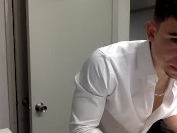 webcam man dndo21 live cam image #7539325