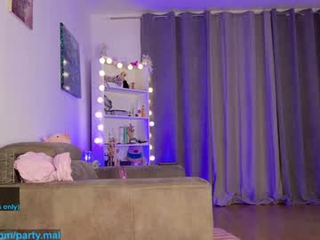 webcam girl partymal live cam image #7318839