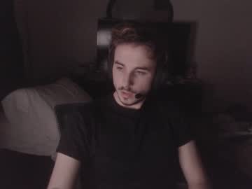 webcam man justinlaith live cam image #130121