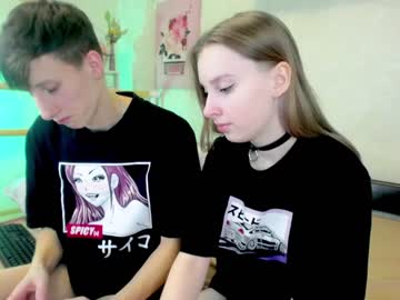 webcam couple williamandmia live cam image #4104945
