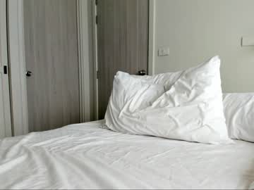 webcam girl asiangirlandwhiteguy live cam image #2112311