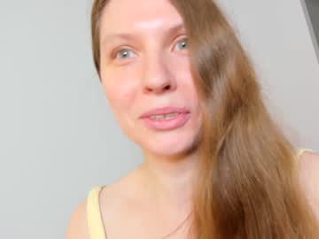 webcam girl barbietoze live cam image #12435655