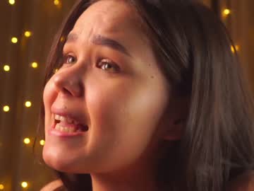 webcam girl helenmoors live cam image #6160500