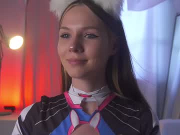 webcam girl kateuwugirl live cam image #6881721
