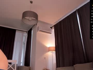 webcam girl mayabaee1 live cam image #8355014
