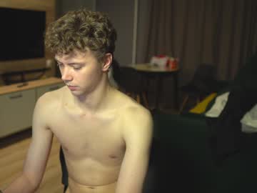 webcam man _sopranos_ live cam image #11094103