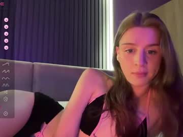 webcam tranny evie_may live cam image #10232564