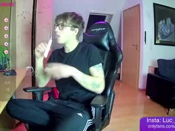 webcam man johnny2000x live cam image #4441751