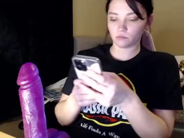 webcam girl rowanswolves live cam image #2878603