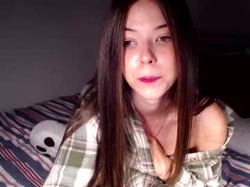 webcam girl christine_horny live cam image #885231