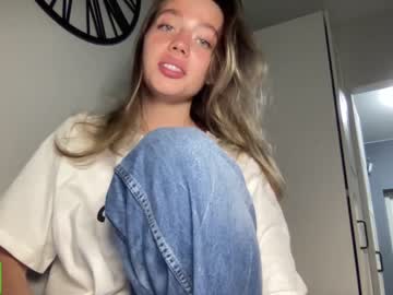 webcam girl angel_from_sky live cam image #8529697