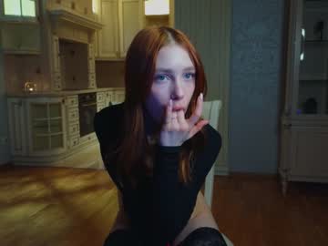 webcam girl shirleywhitney live cam image #8590890