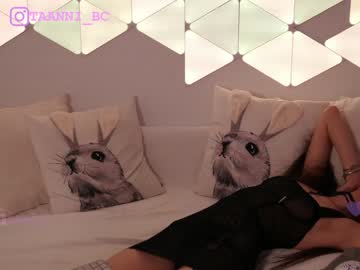 webcam girl taanni_bc live cam image #7684458