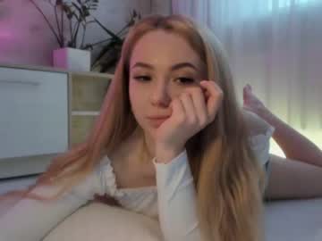 webcam girl meryfoxxx live cam image #5013899