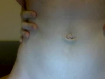 webcam girl littlefoot2002 live cam image #7071247