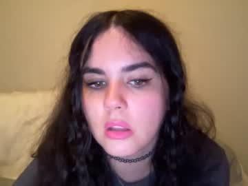 webcam girl gia_is_horny live cam image #6736272