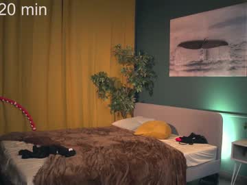 webcam couple rick_and_jia live cam image #699710
