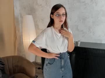 webcam girl mariecurtisa live cam image #7877267