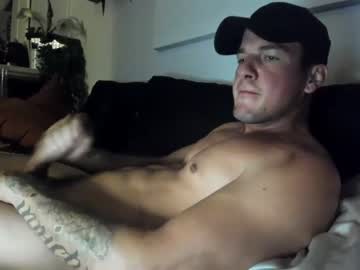 webcam man white_african_boy live cam image #6926720