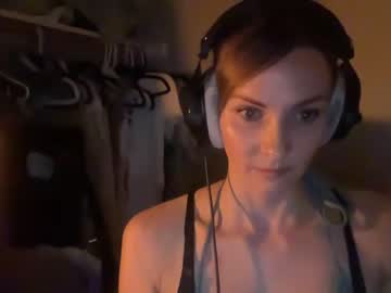webcam girl kaileeshy live cam image #2952836