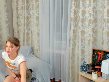 webcam girl yourprincessbubblegum live cam image #8292760