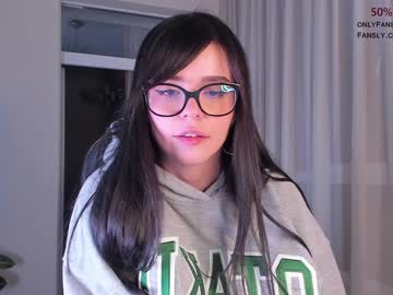 webcam girl aavee live cam image #7746674