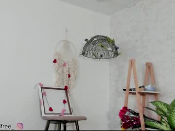 webcam girl grettabenett_ live cam image #5045183