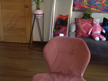 webcam girl beyllove_d live cam image #1407320