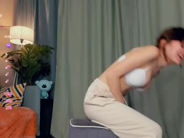 webcam girl odettechurchwell live cam image #12518341